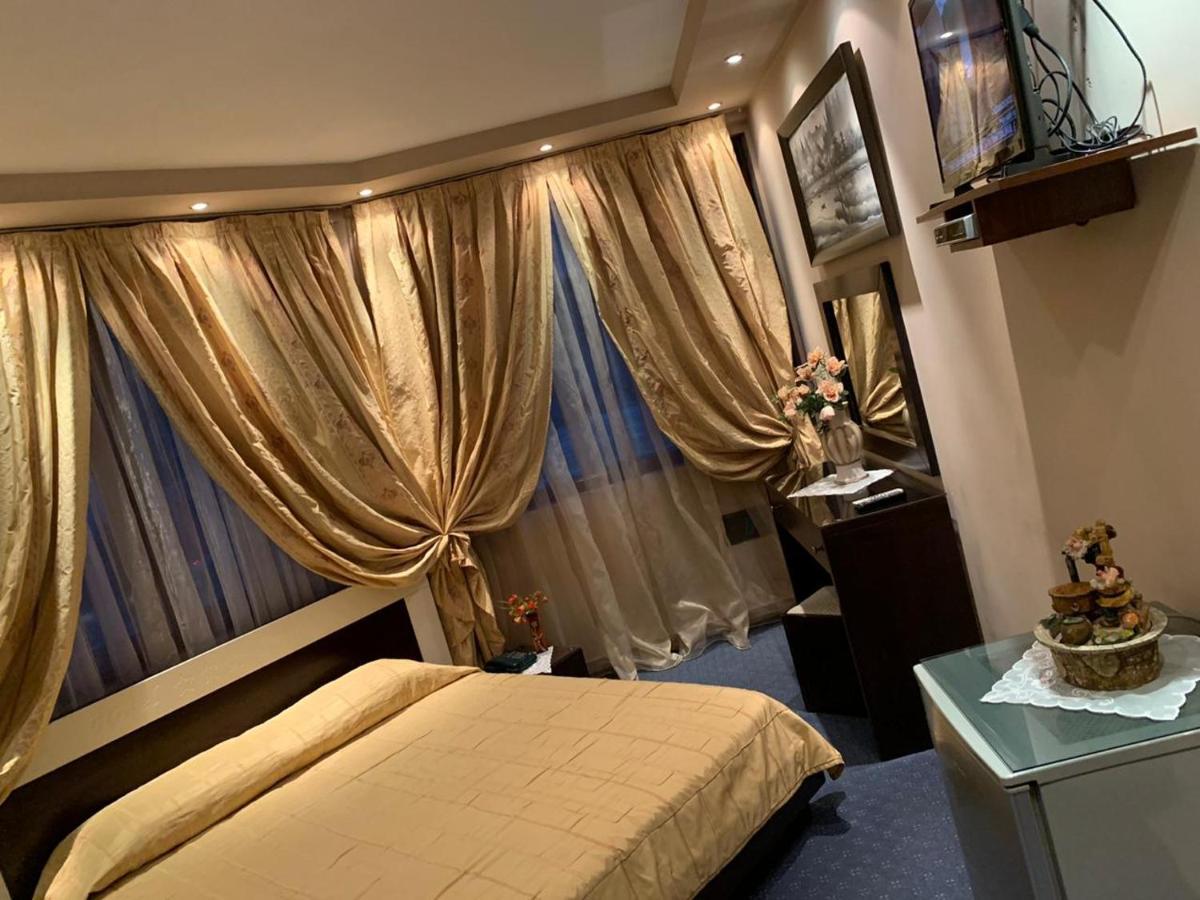 Hotel Smerald 3*